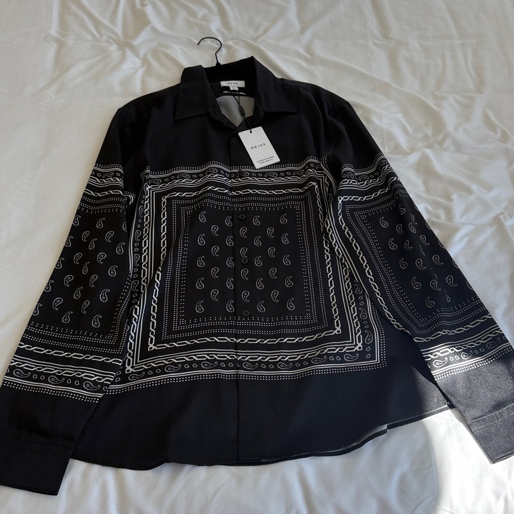 REISS PAISLEY BUTTON-THROUGH SHIRT IN BLACK/WHITE